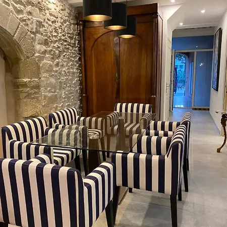 La Renaudiere Apartment